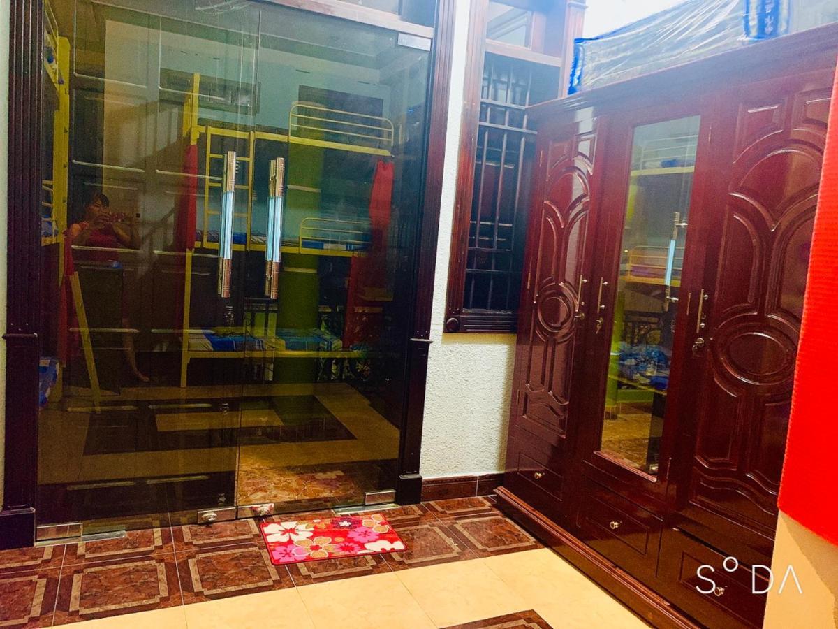 Lucky Homestay Sai Gon Airport & Gan Benh Vien 175 Ho Chi Minh-stad Buitenkant foto