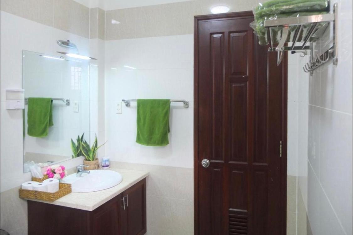 Lucky Homestay Sai Gon Airport & Gan Benh Vien 175 Ho Chi Minh-stad Buitenkant foto